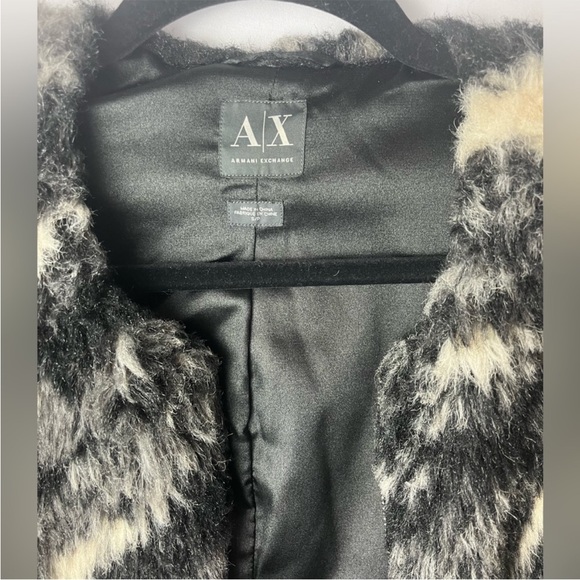 Armani Exchange Women's Black and White Faux Fur Jacket SMALL PETITE - Picture 2 of 4